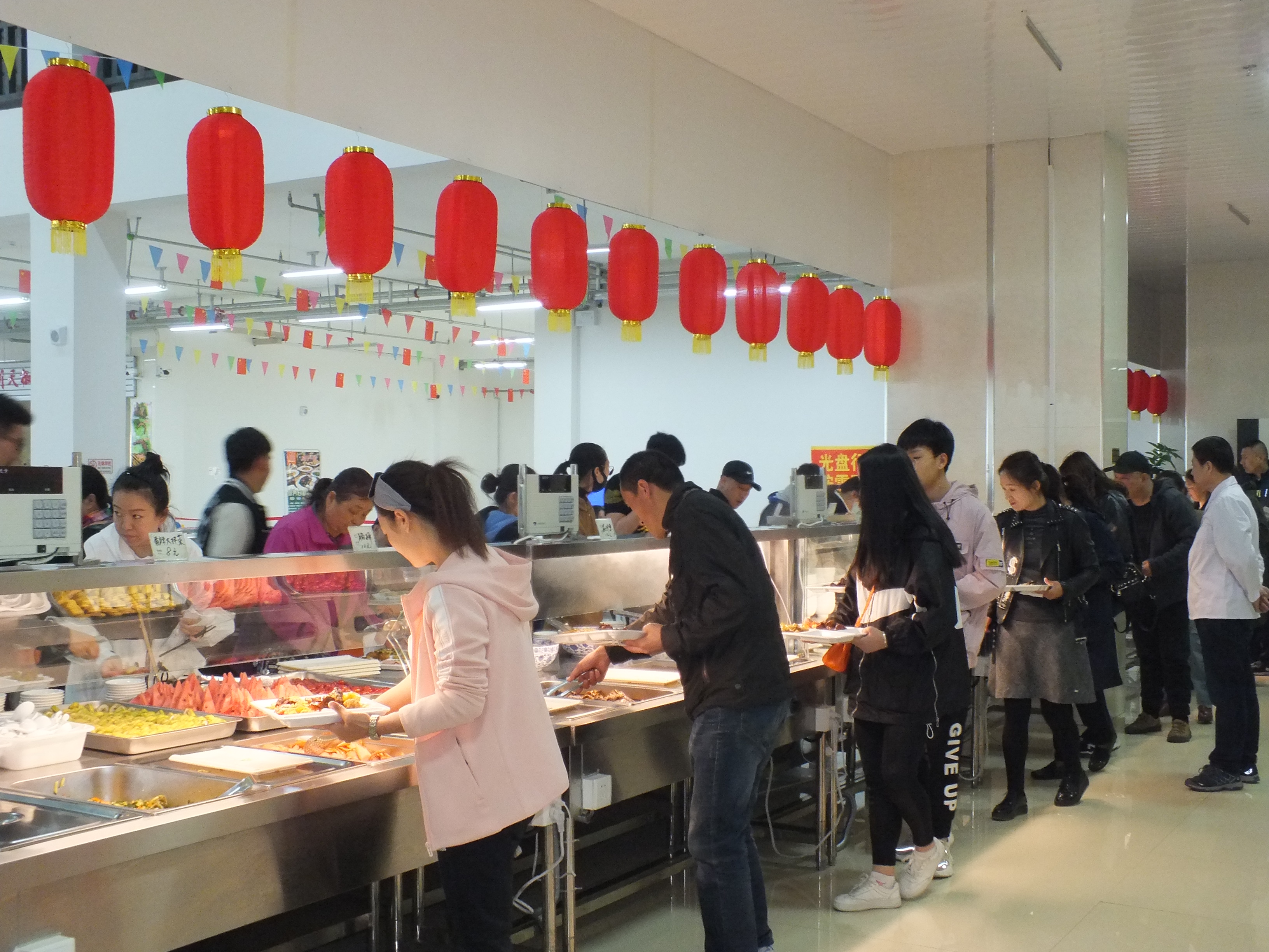 永利集团304官网2019年职业教育活动周首届“校园开放日”隆重开幕