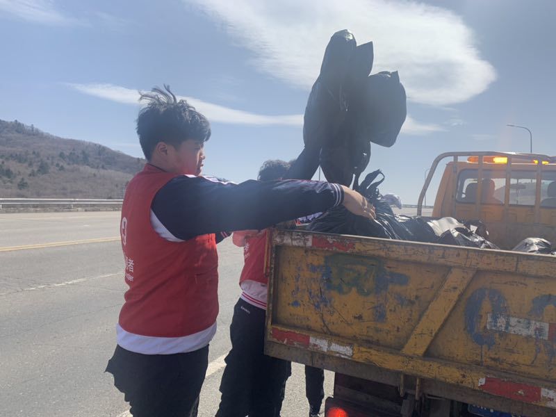 永利开展与社区志愿服务对接活动启动仪式