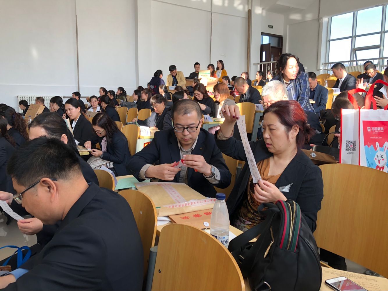 永利圆满完成2018年公务员考试组织工作
